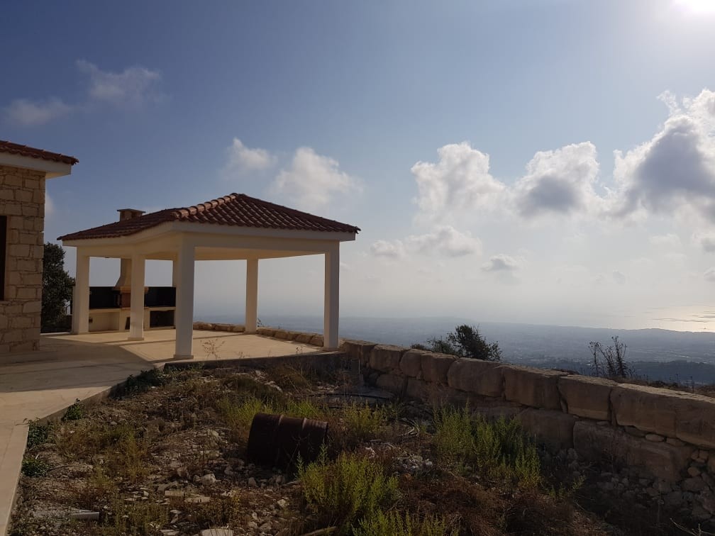 Detached Villa For Rent in Tsada, Pafos SUN16950