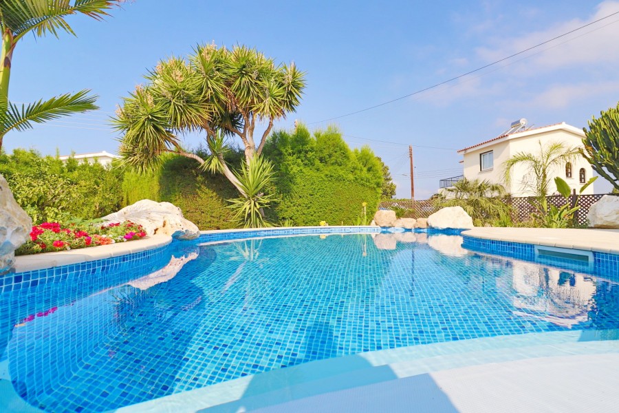 Sunseakers Paphos Property Sales Villas, Apartments for Sale in Cyprus