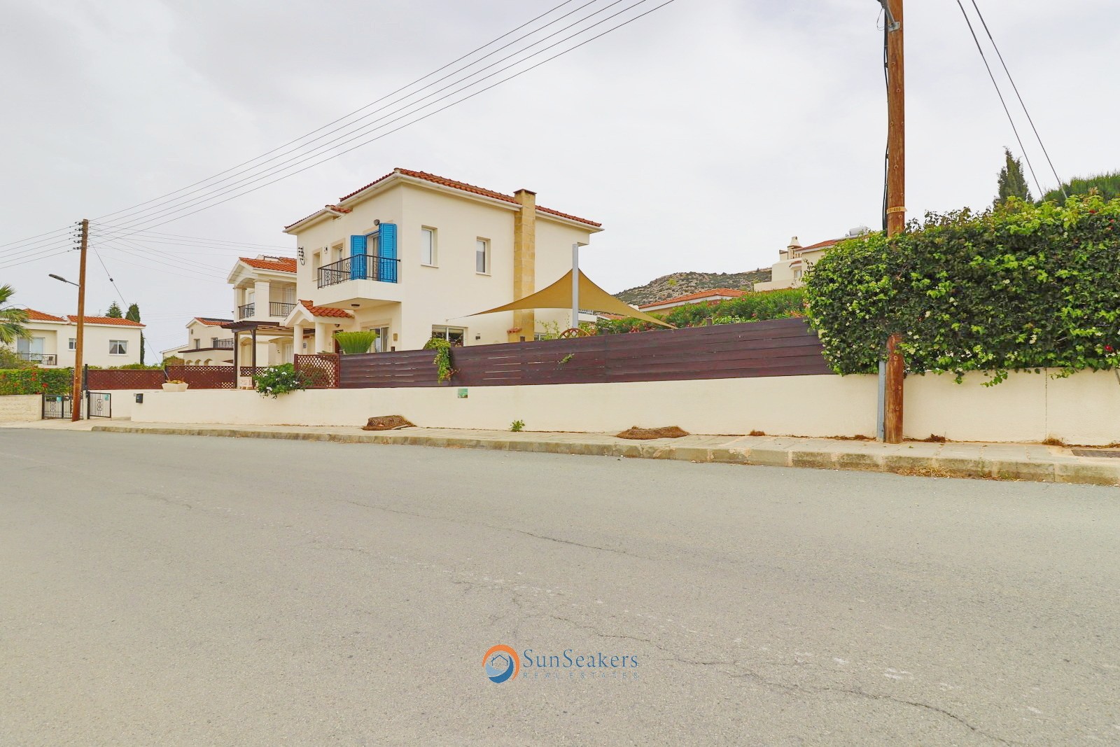 Detached Villa For Sale in Peyia, Pafos SUN17603