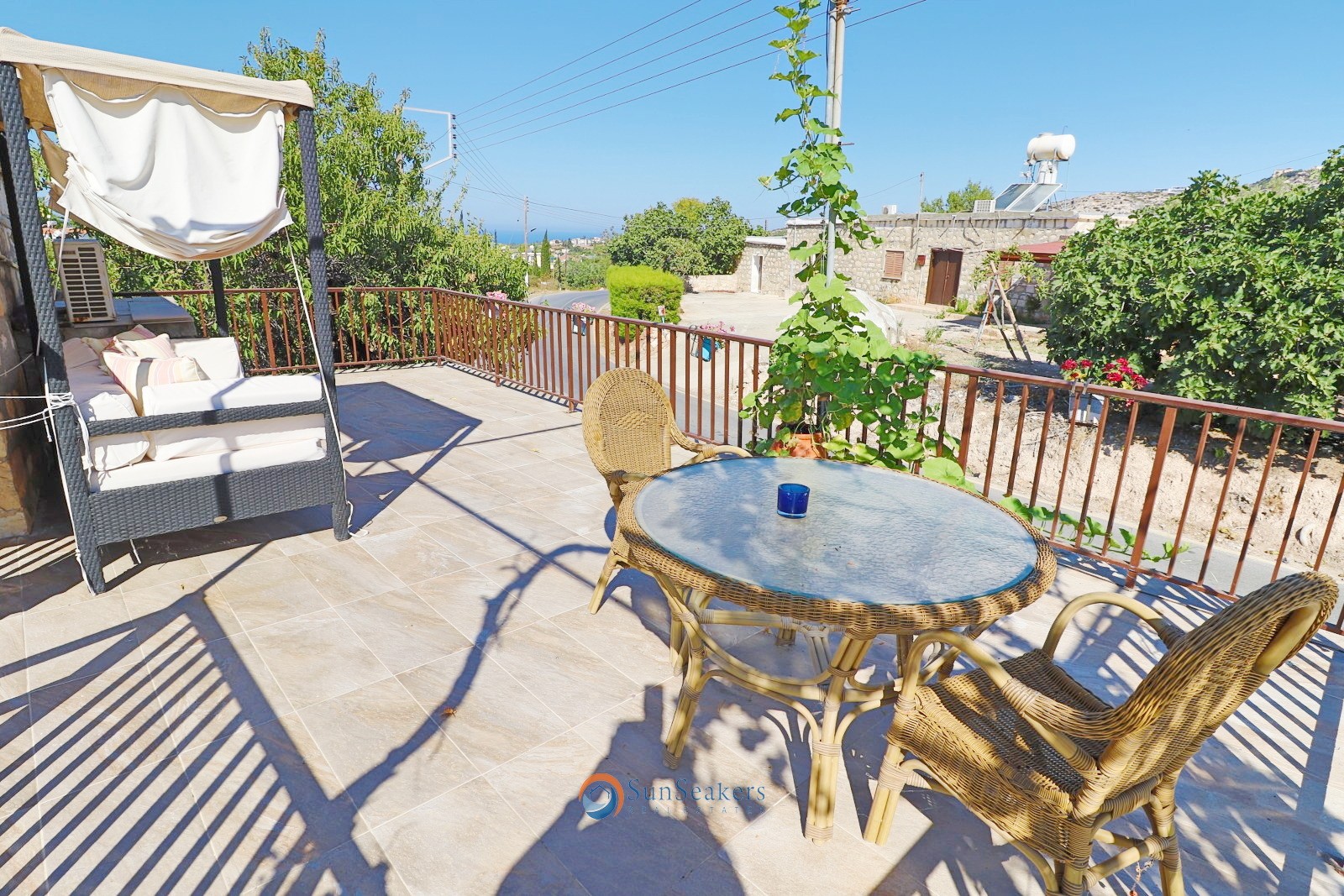 Stone House For Sale in Peyia, Pafos SUN17618