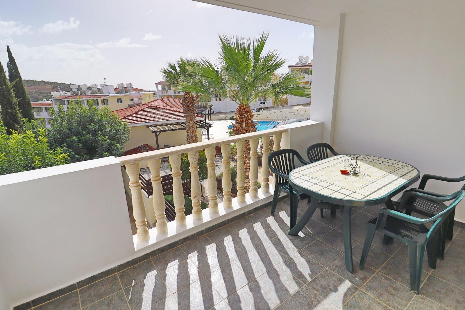Apartment For Sale in Peyia, Pafos SUN17717